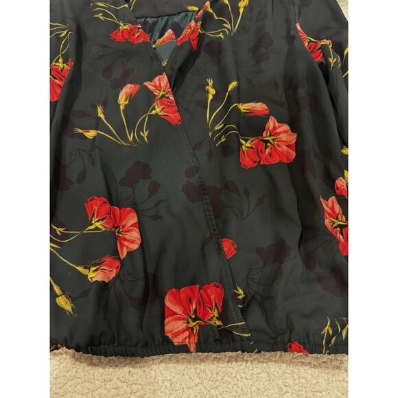 Collective Concepts Aimee Surplice Tie Sleeve Blouse Floral Romantic Women’s XLP - Picture 9 of 11